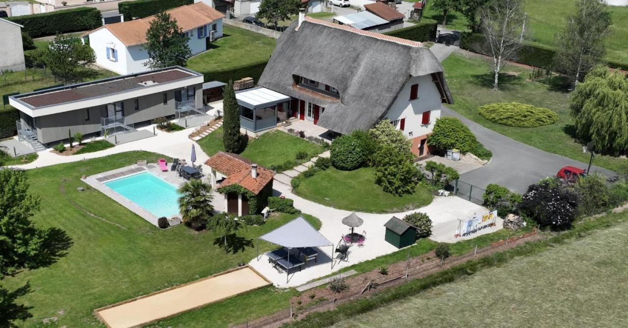 La Cle Des Chaumes Panzió Boisset-lès-Montrond Kültér fotó